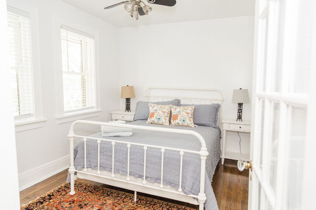 Photo of Bedroom in Northside District