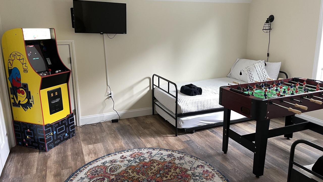 Photo of Bedroom in Black Mountain