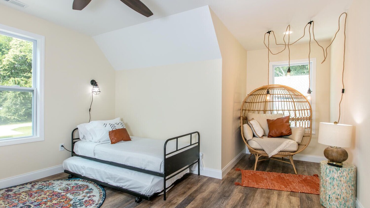 Photo of Bedroom in Black Mountain