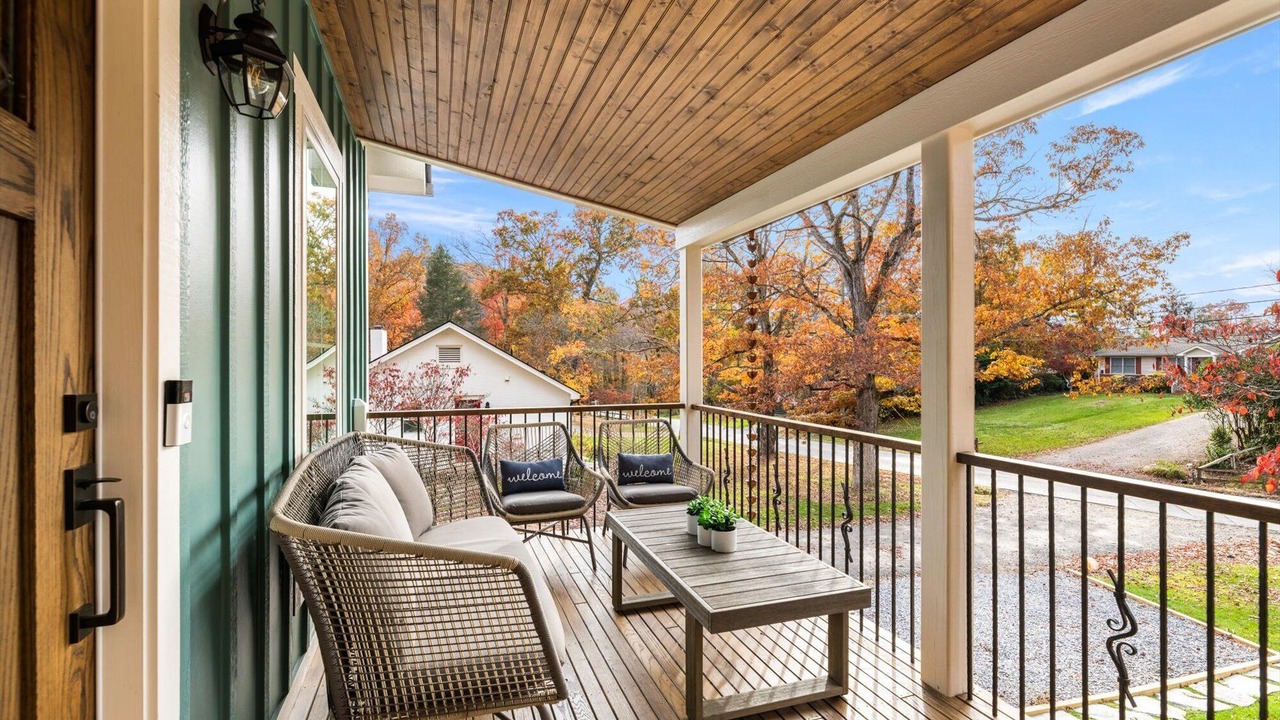 Photo of Outdoor in Black Mountain