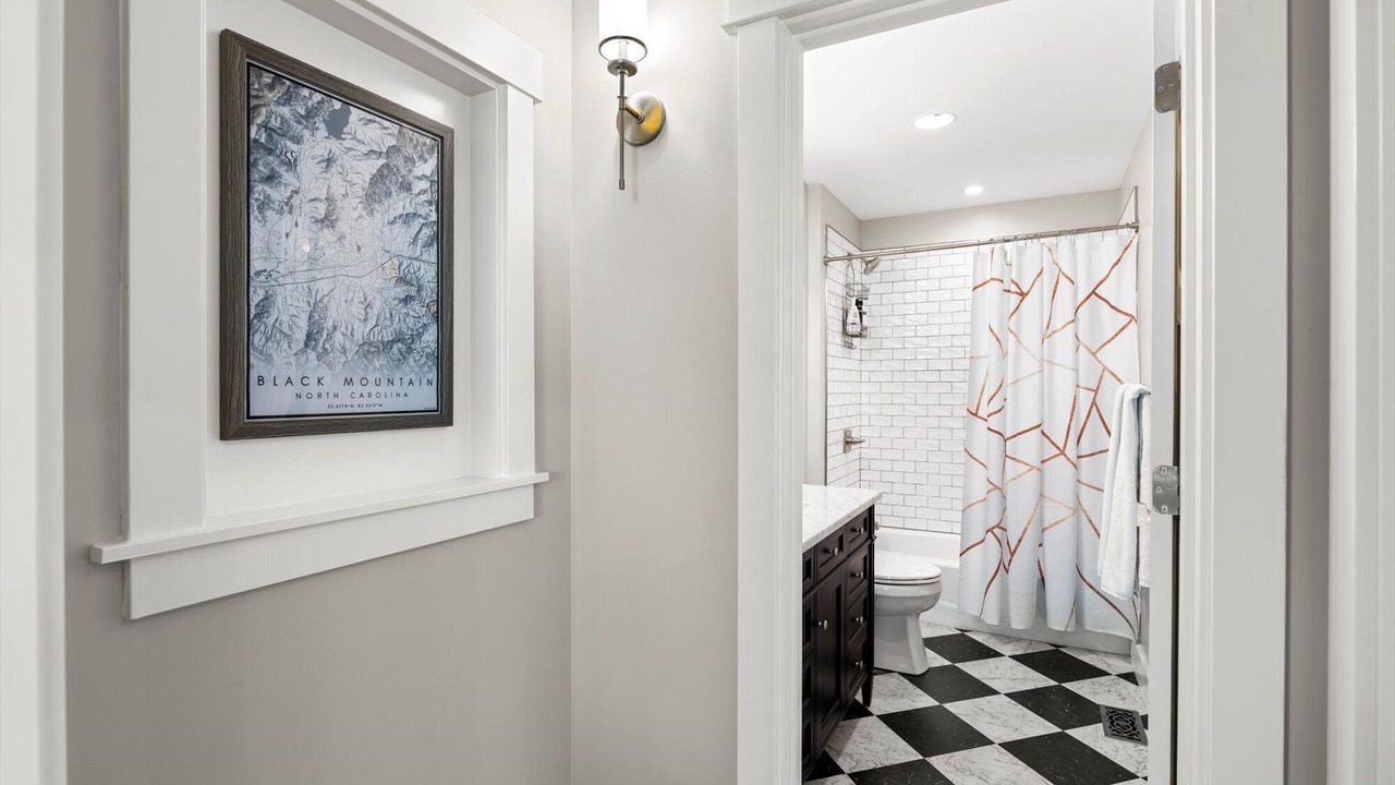 Photo of Bathroom in Black Mountain