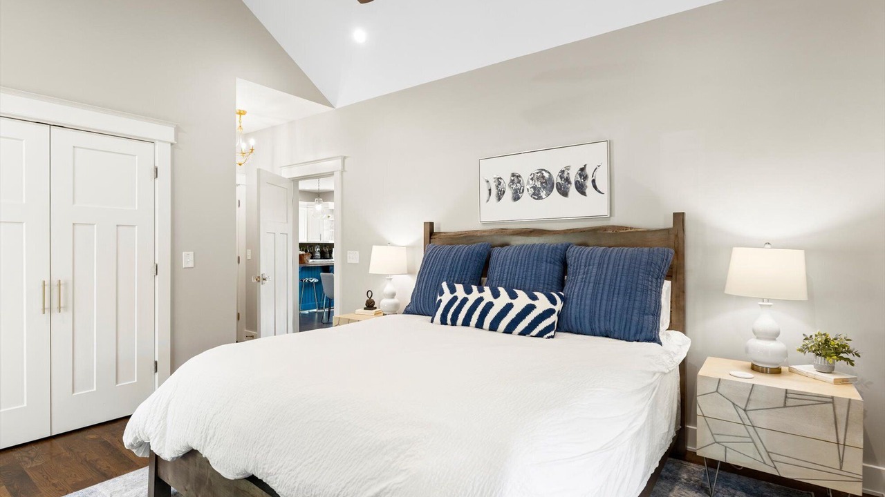 Photo of Bedroom in Black Mountain