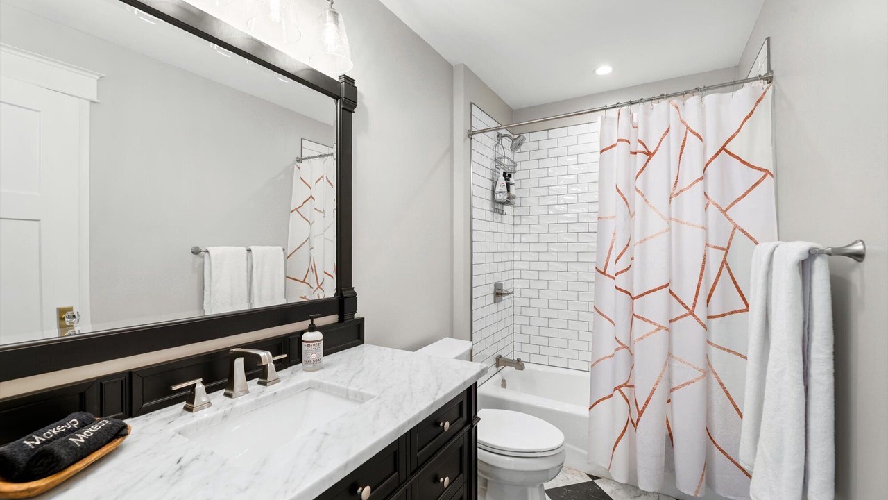 Photo of Bathroom in Black Mountain