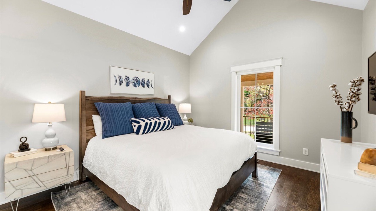 Photo of Bedroom in Black Mountain