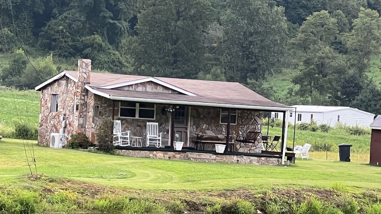 Photo of Outdoor in Barnardsville