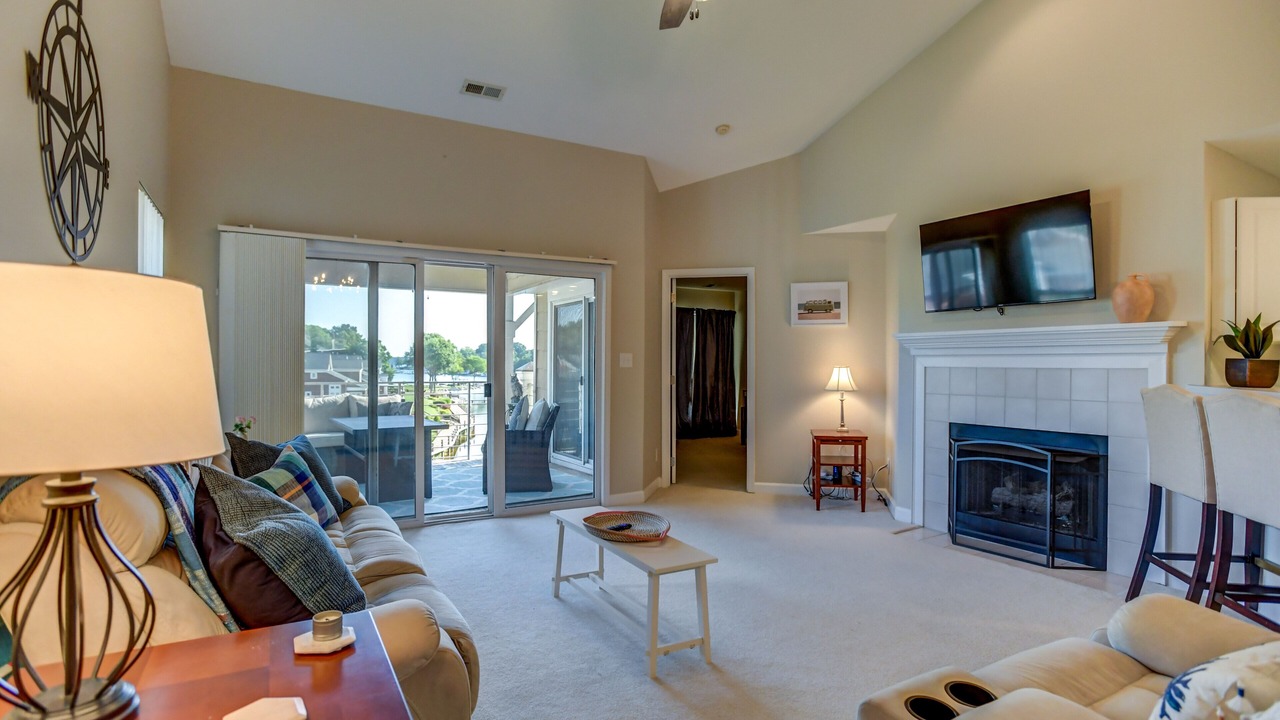 Photo of Livingroom in Cornelius