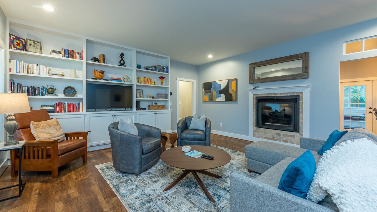 Photo of Livingroom in Black Mountain