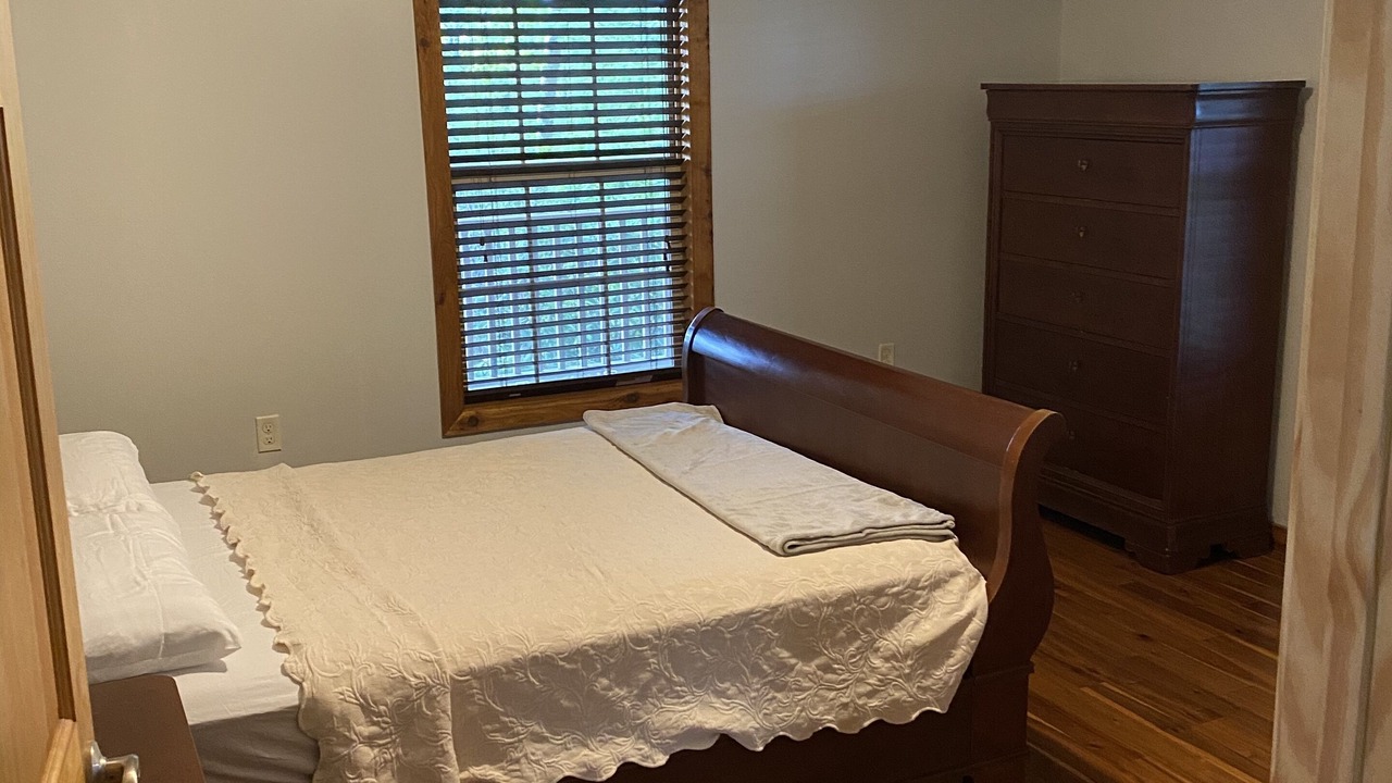Photo of Bedroom in Saint Helens