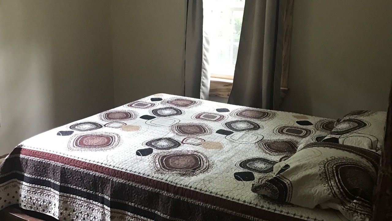 Photo of Bedroom in Asheville