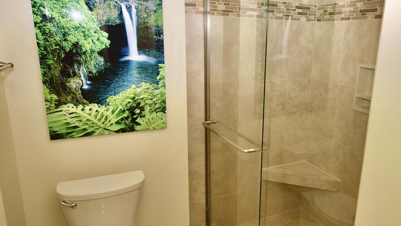 Photo of Bathroom in Honokowai