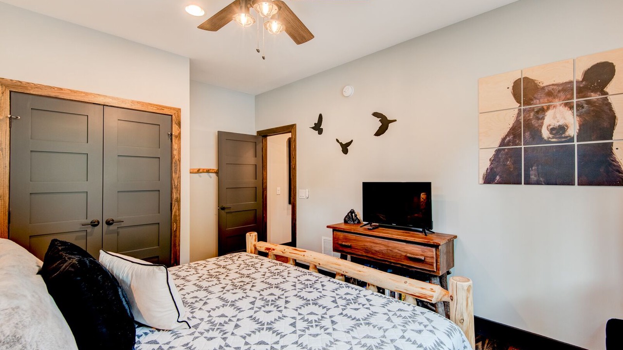 Photo of Bedroom in Banner Elk