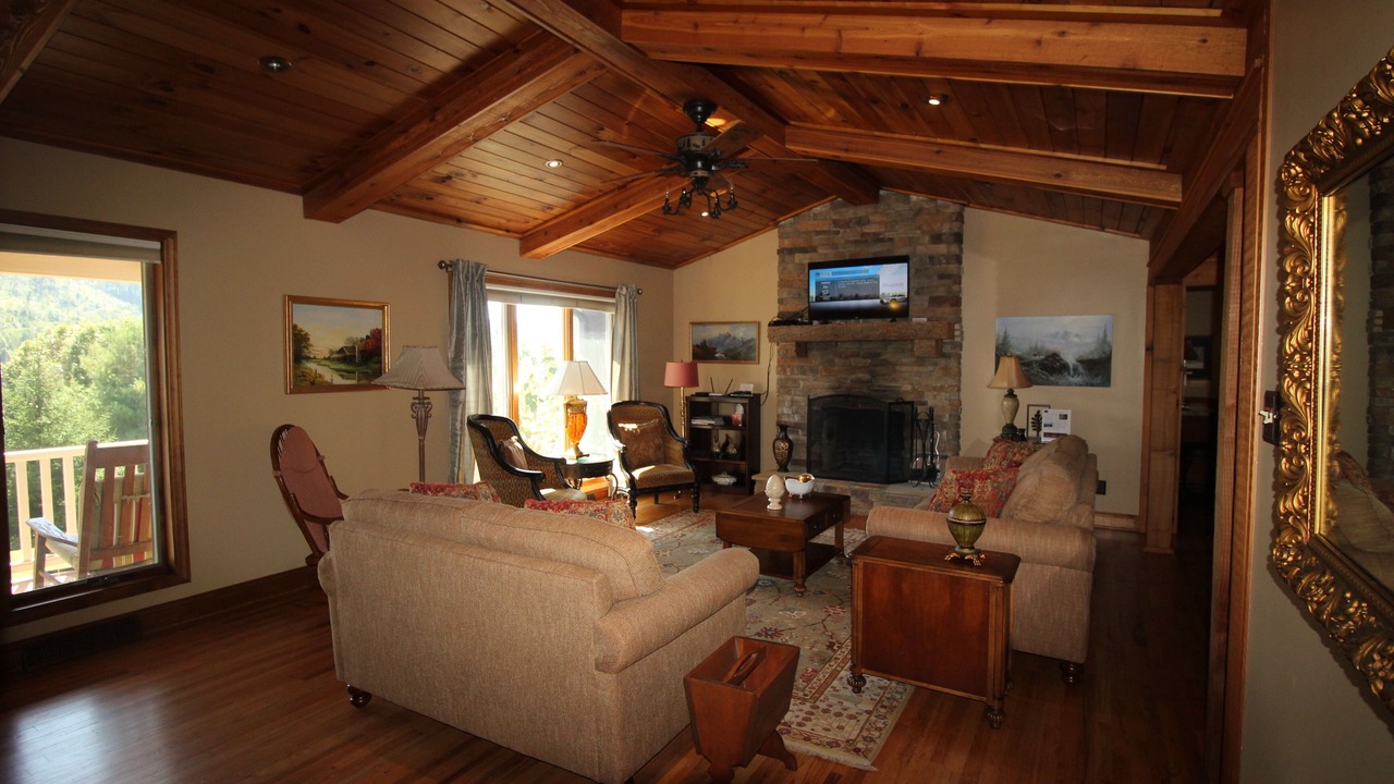 Photo of Livingroom in Jefferson