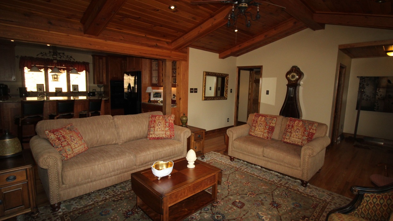 Photo of Livingroom in Jefferson