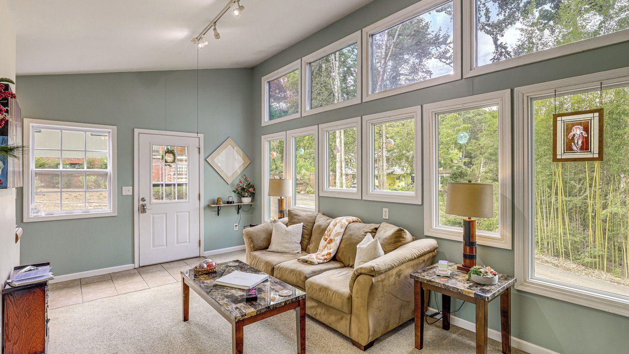 Photo of Livingroom in Asheville