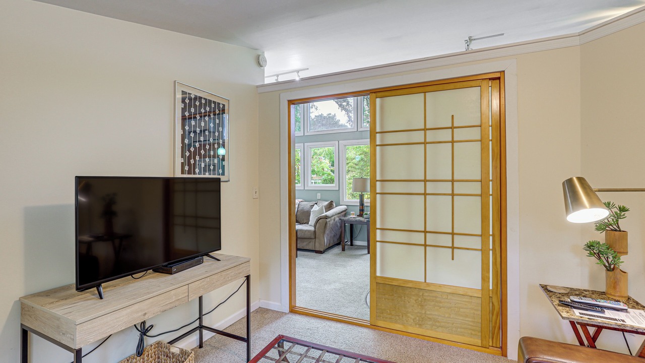 Photo of Livingroom in Asheville