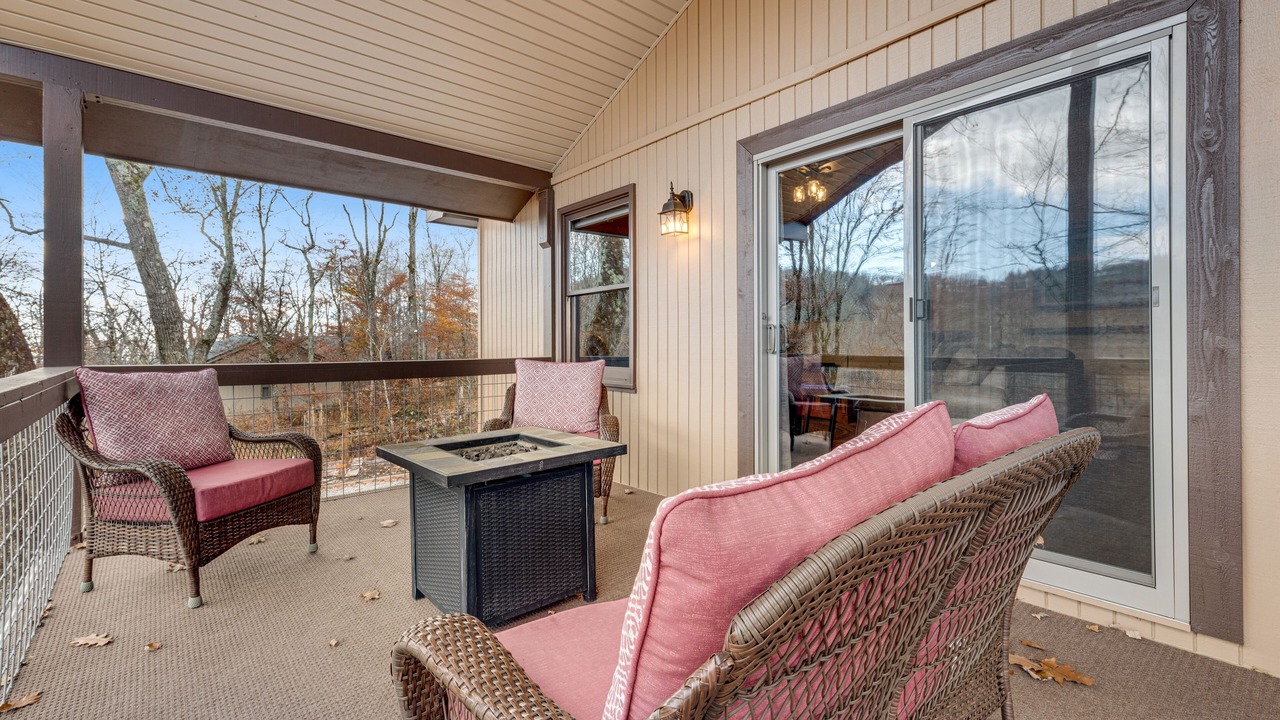 Photo of Patio Balcony in Sugar Mountain