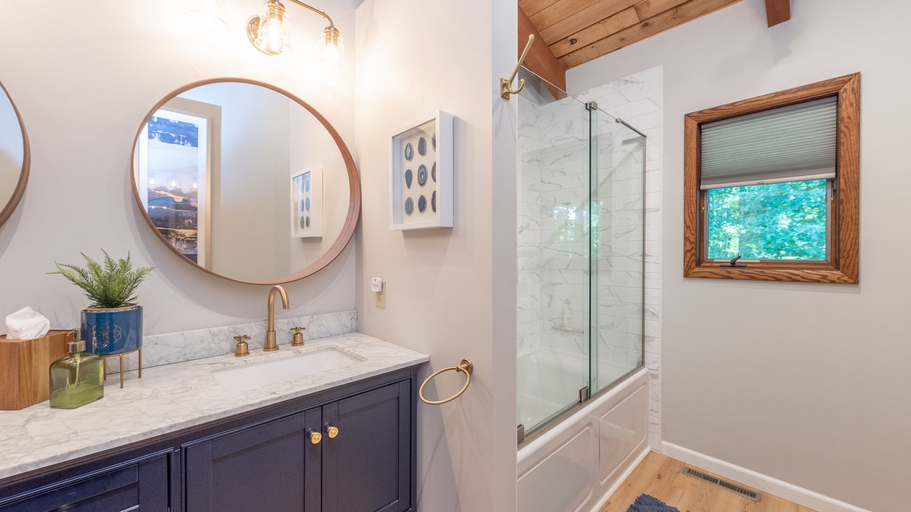 Photo of Bathroom in Swanton