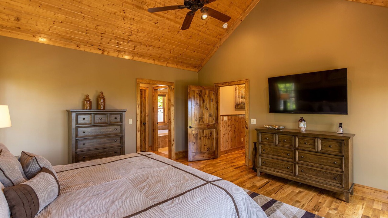 Photo of Bedroom in Banner Elk