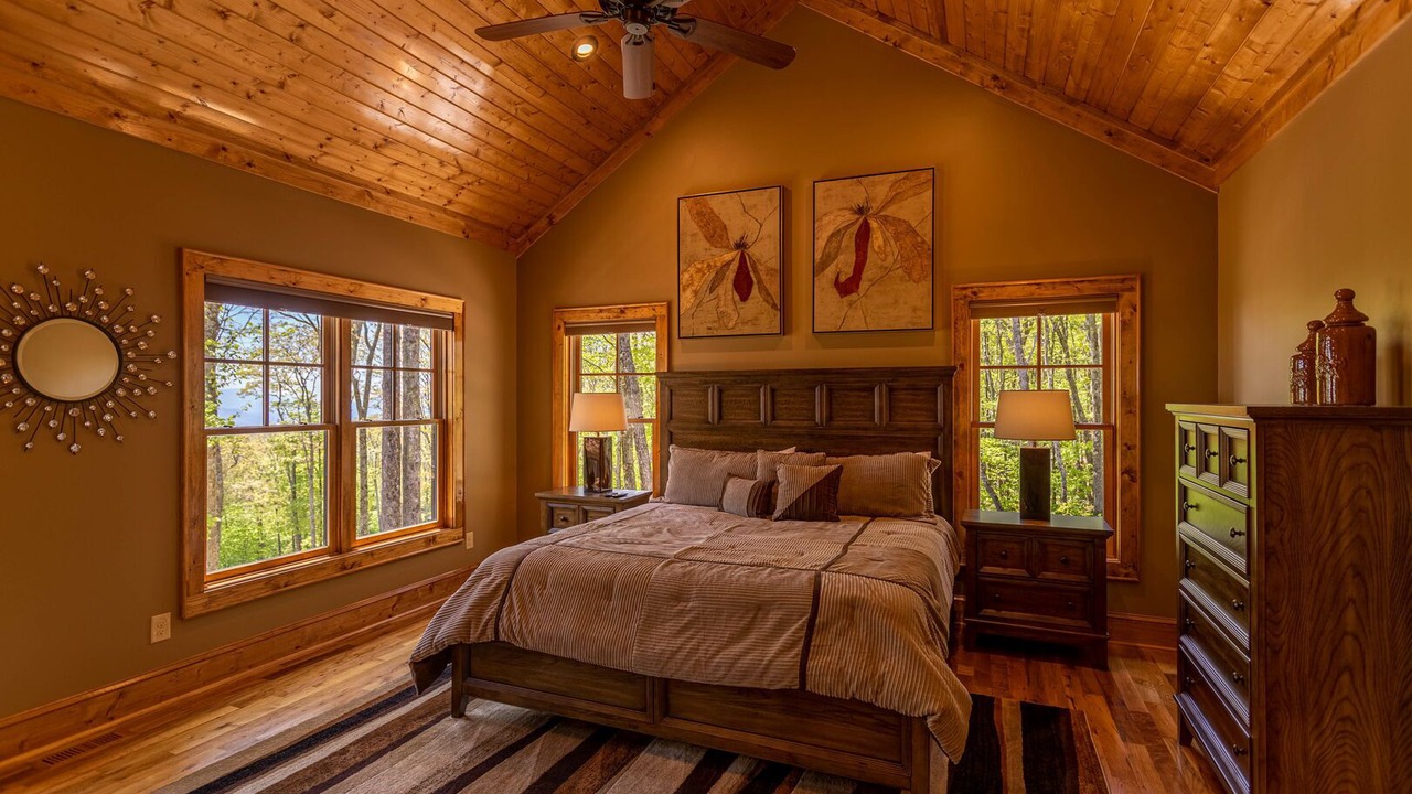 Photo of Bedroom in Banner Elk