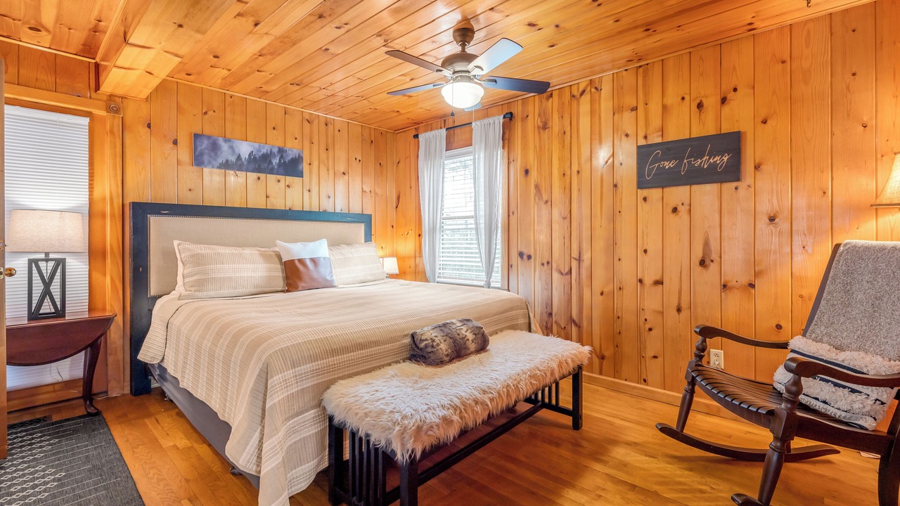 Photo of Bedroom in Farmers