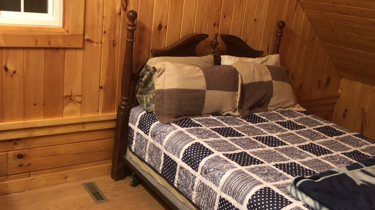 Photo of Bedroom in Roanoke