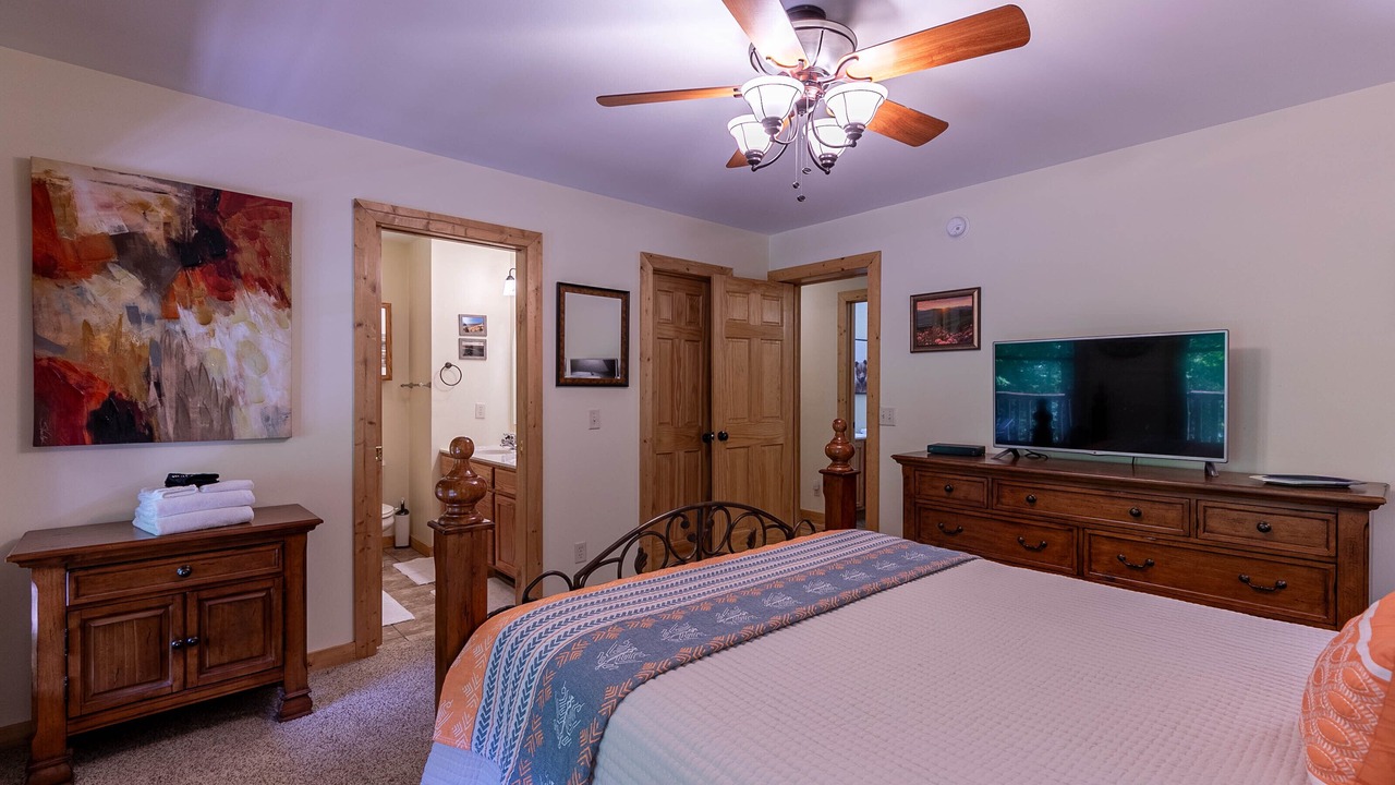 Photo of Bedroom in Banner Elk