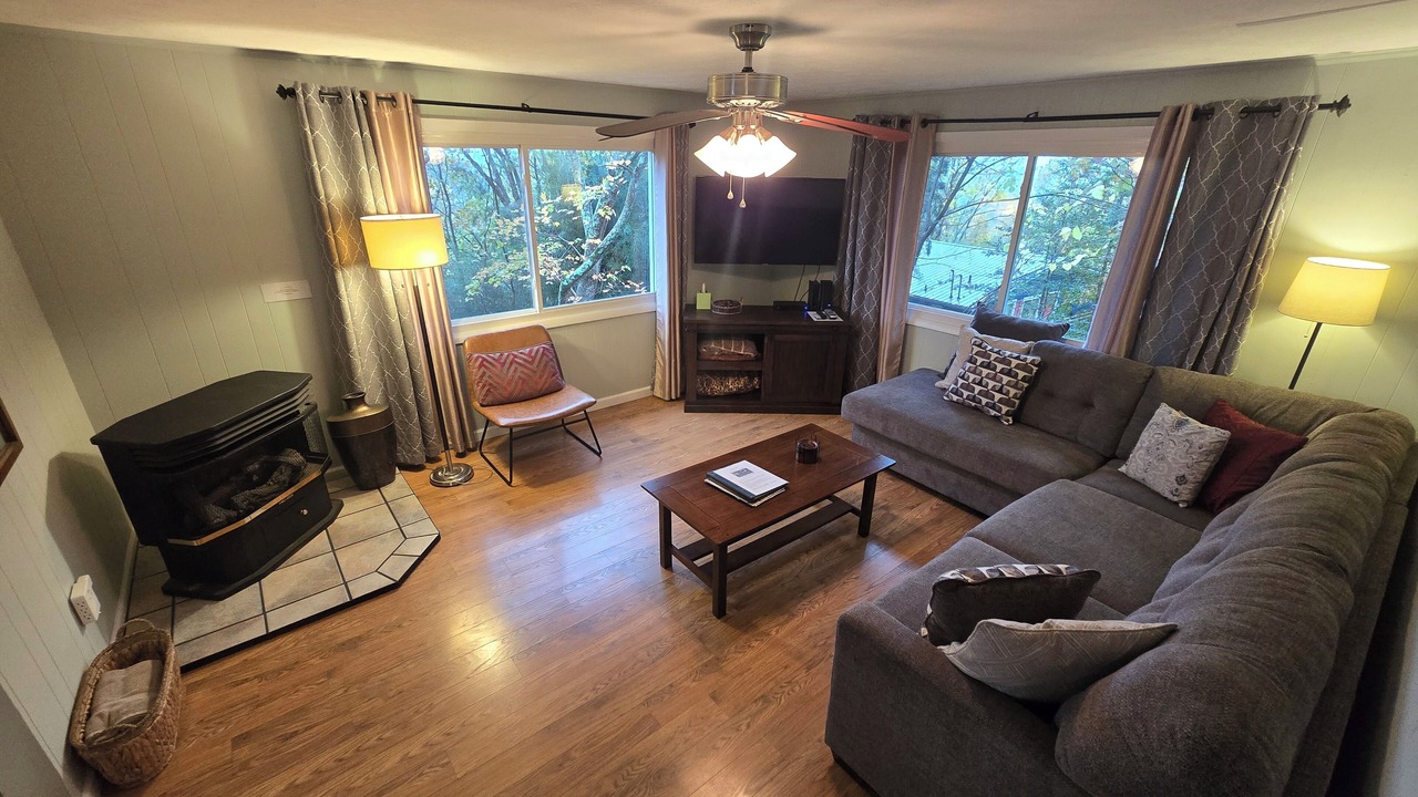 Photo of Livingroom in Kenilworth