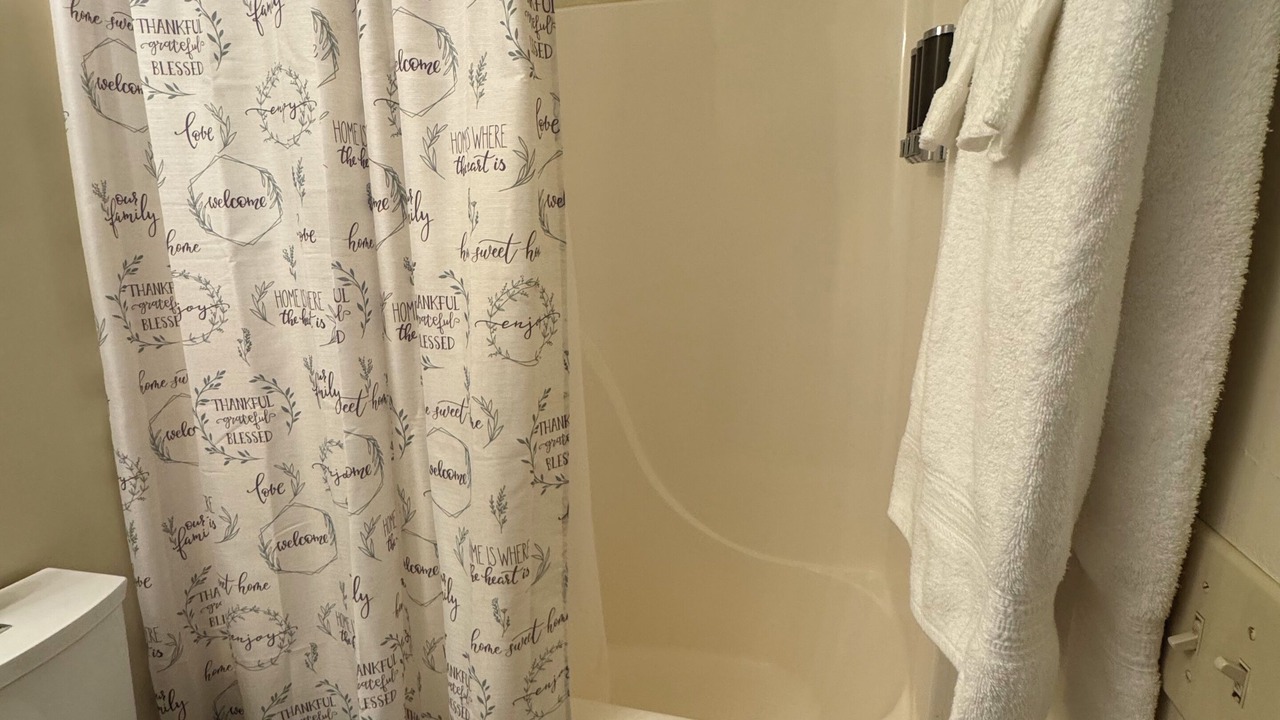 Photo of Bathroom in Dry Ridge