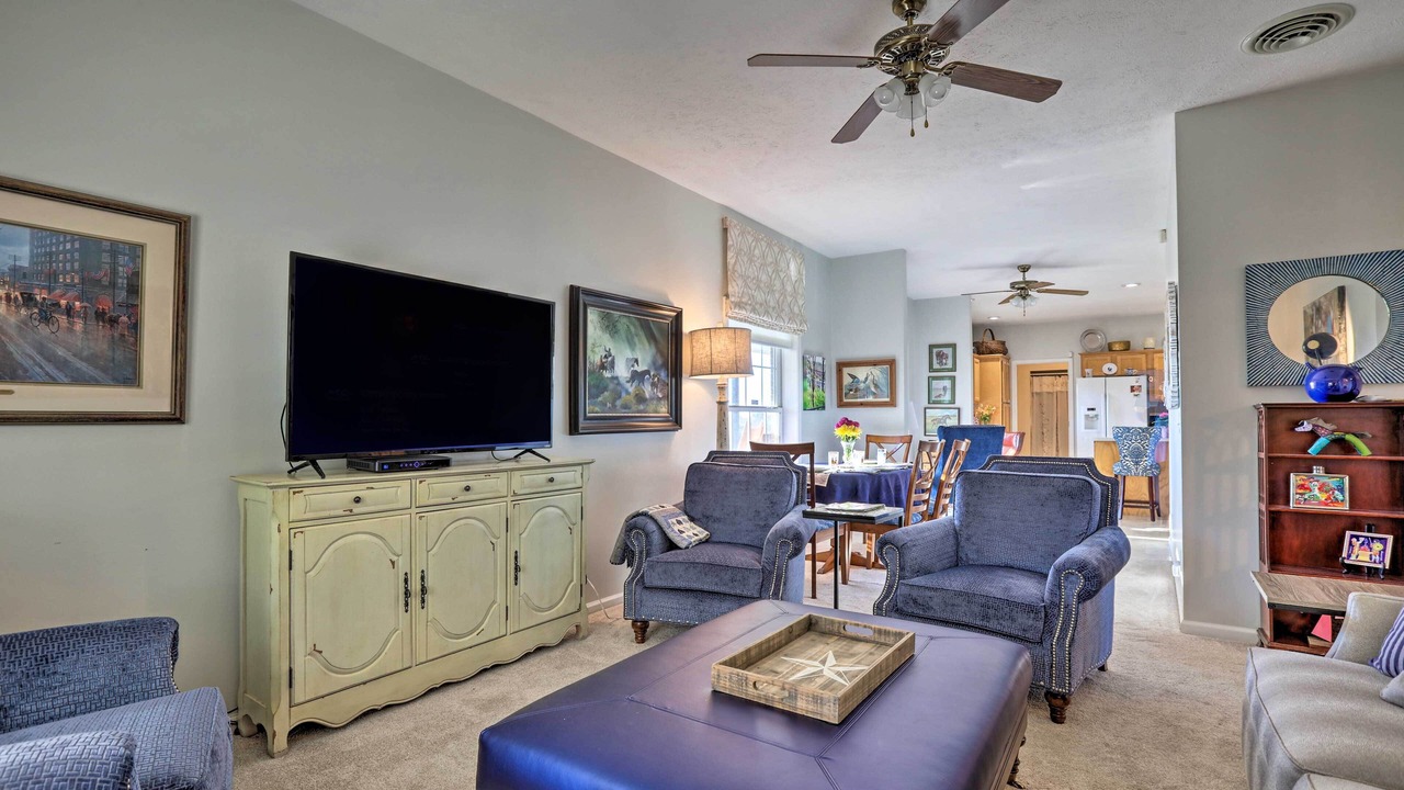 Photo of Livingroom in Chaplin