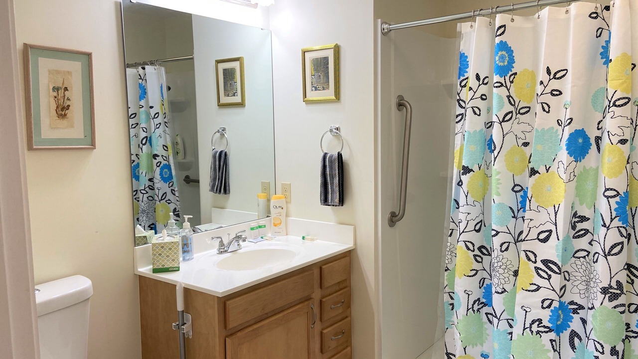 Photo of Bathroom in Morning View