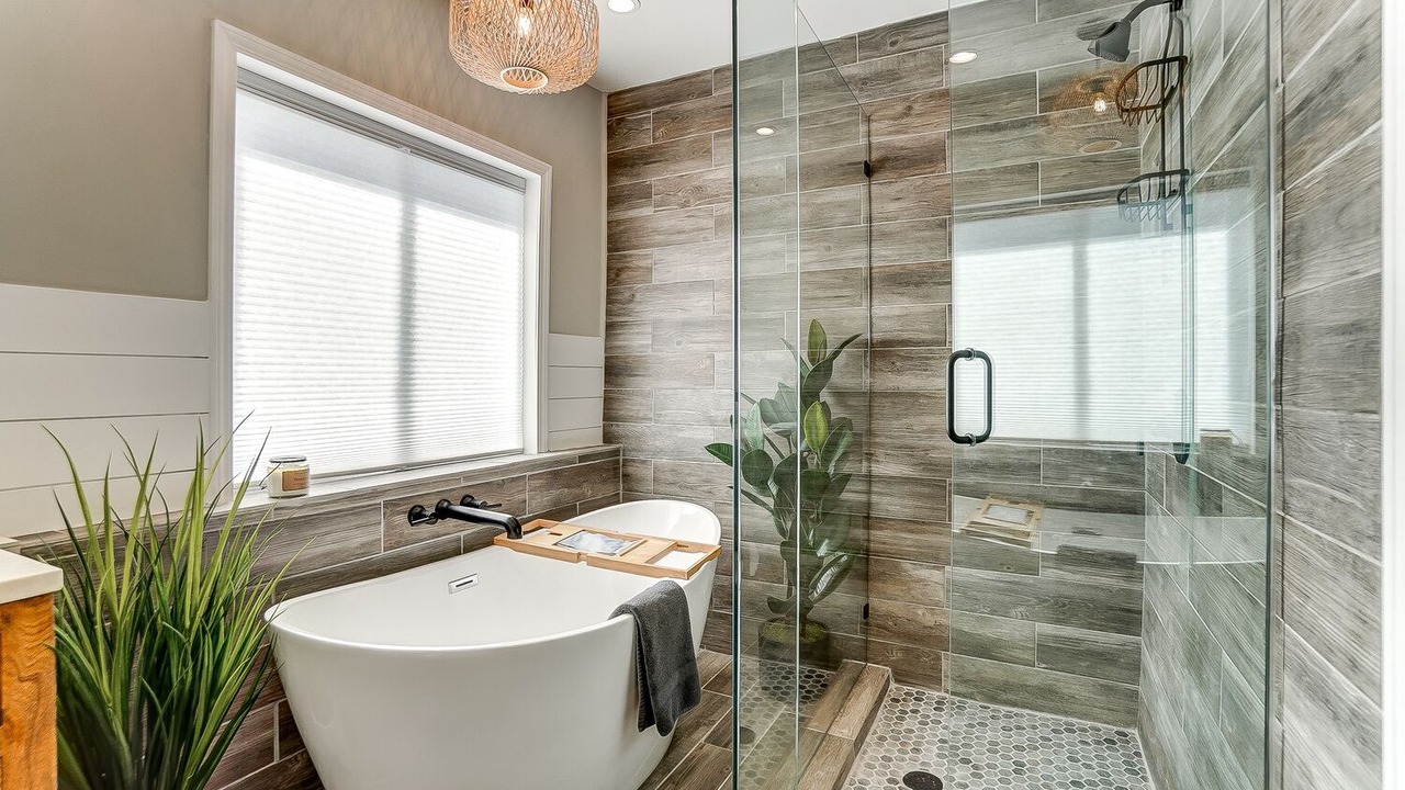 Photo of Bathroom in Loveland