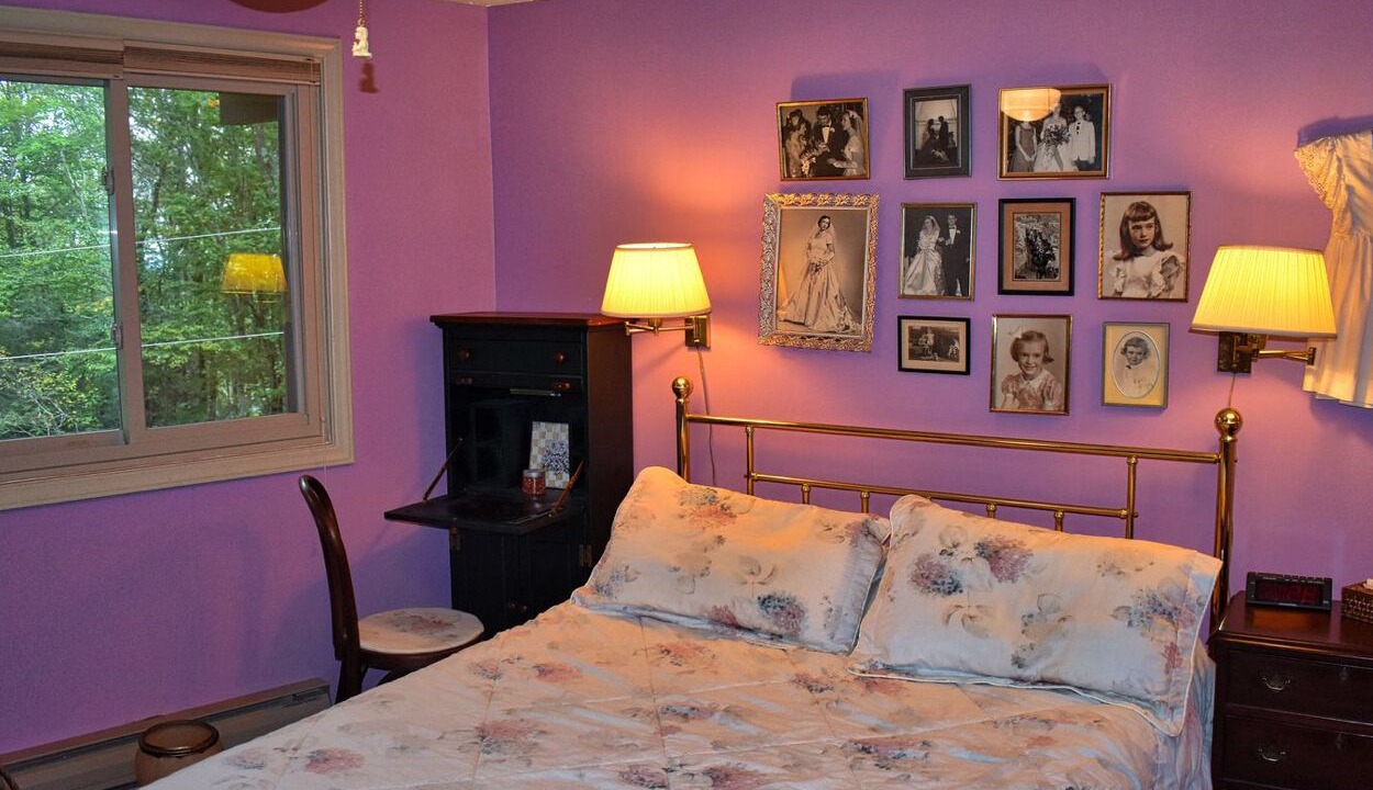 Photo of Bedroom in Newland