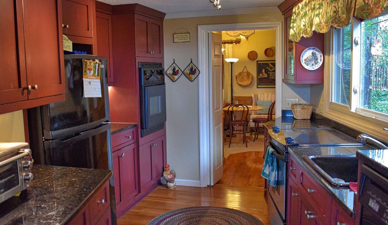 Photo of Kitchen in Newland