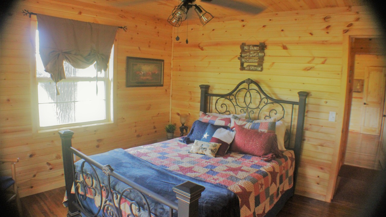 Photo of Bedroom in Omaha
