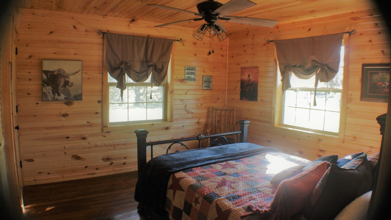 Photo of Bedroom in Omaha