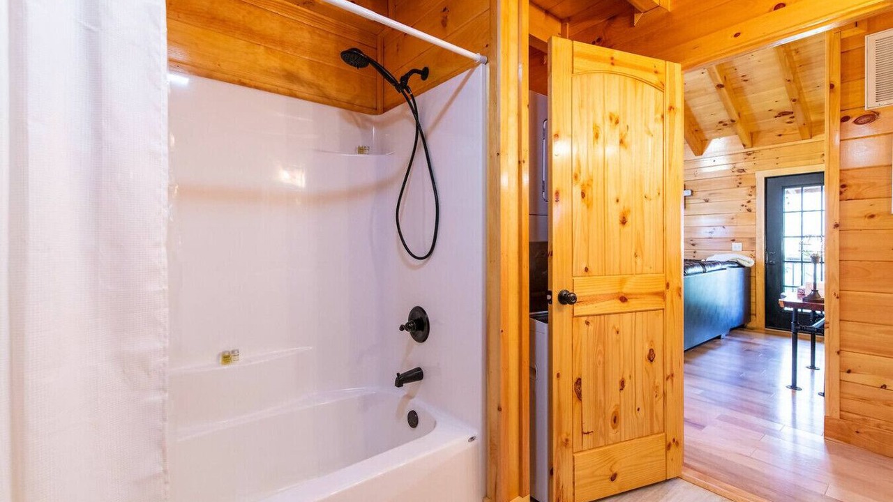 Photo of Bathroom in Stanton