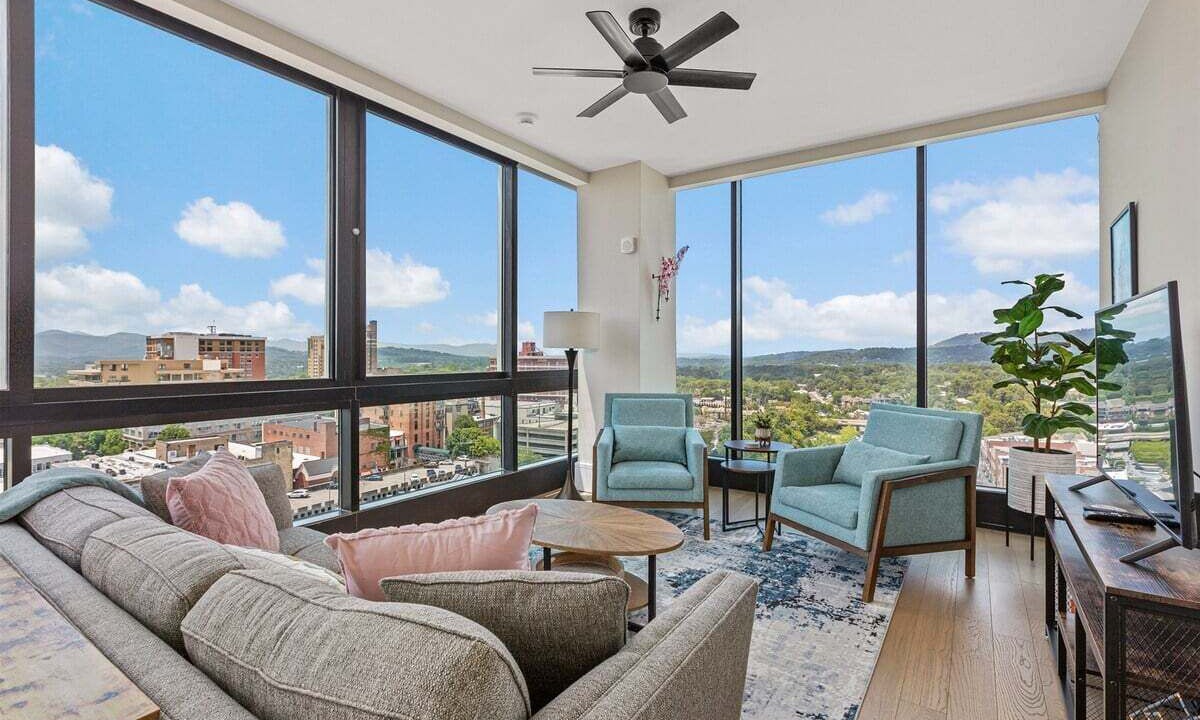 Photo of Bedroom in Downtown Asheville