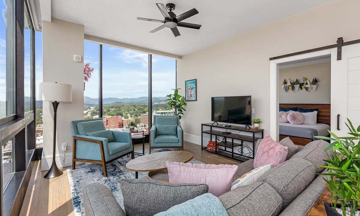 Photo of Bedroom in Downtown Asheville