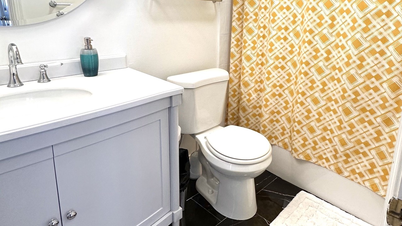 Photo of Bathroom in Versailles