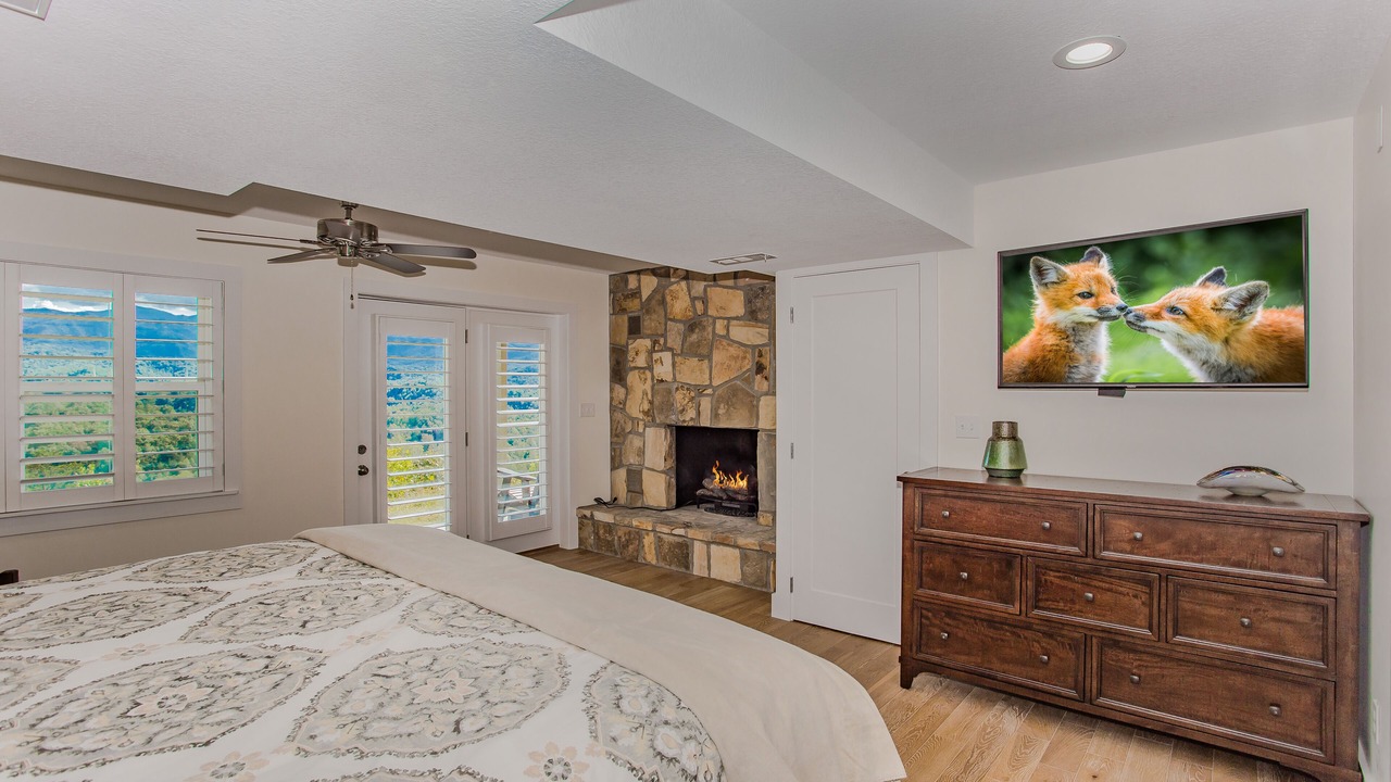 Photo of Bedroom in Pittman Center