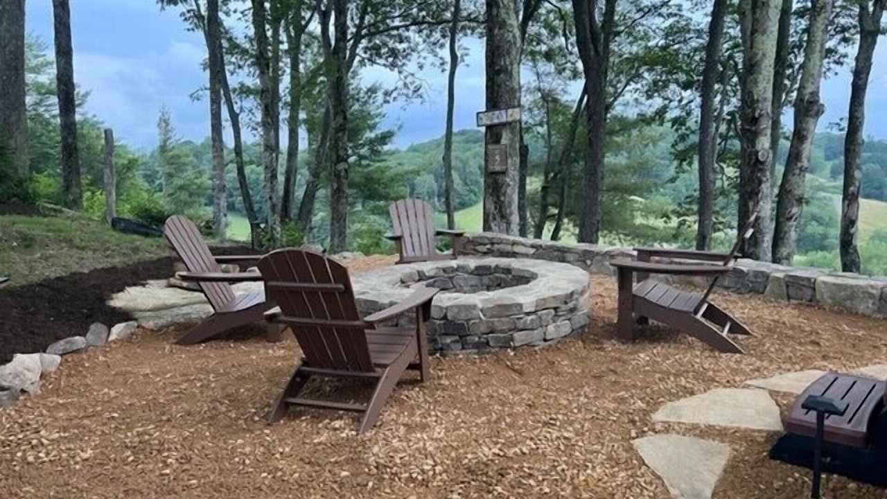 Photo of Outdoor in Elk Park