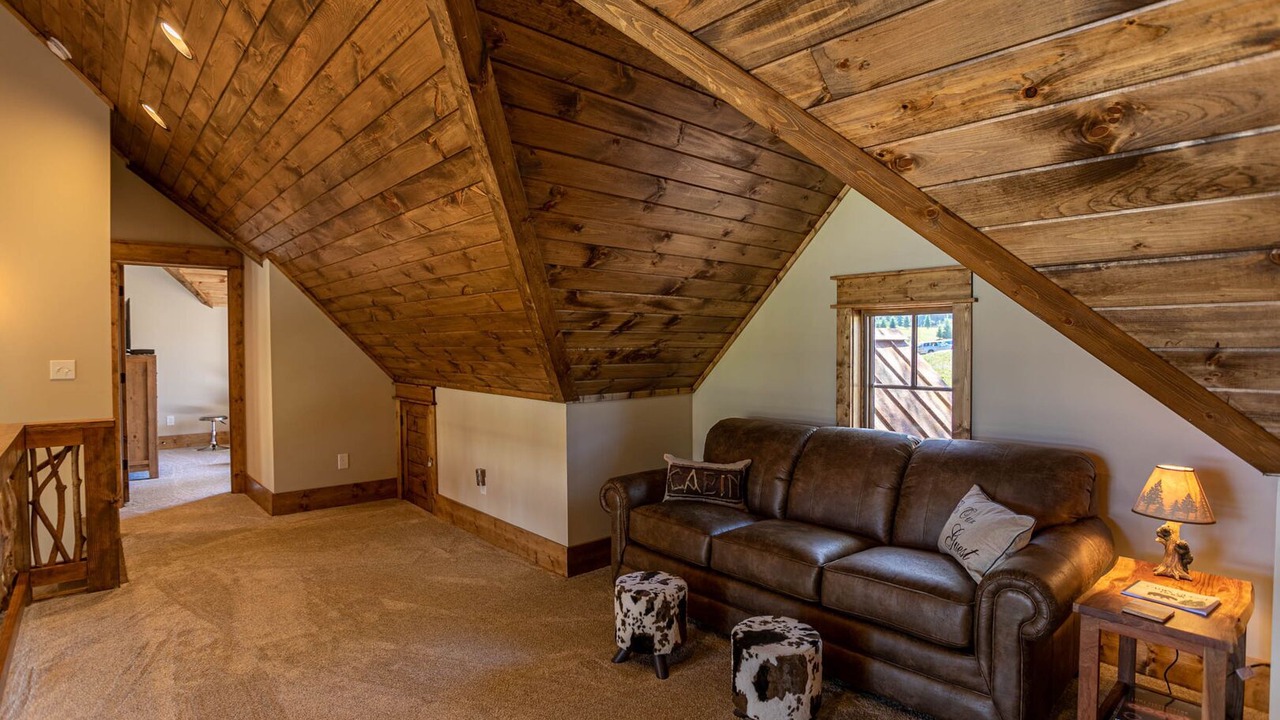 Photo of Livingroom in Elk Park