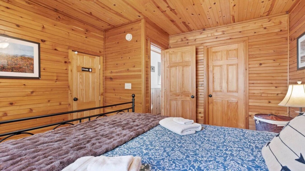 Photo of Bedroom in Stanton
