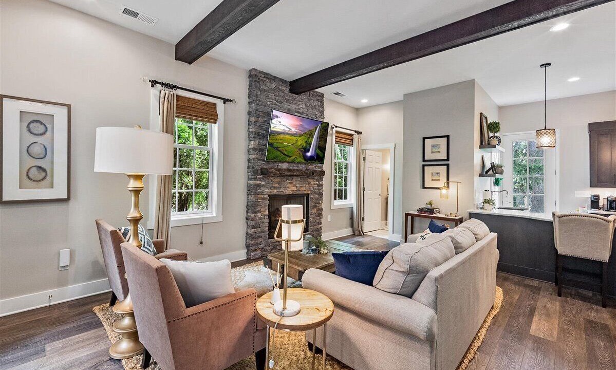 Photo of Livingroom in Lexington