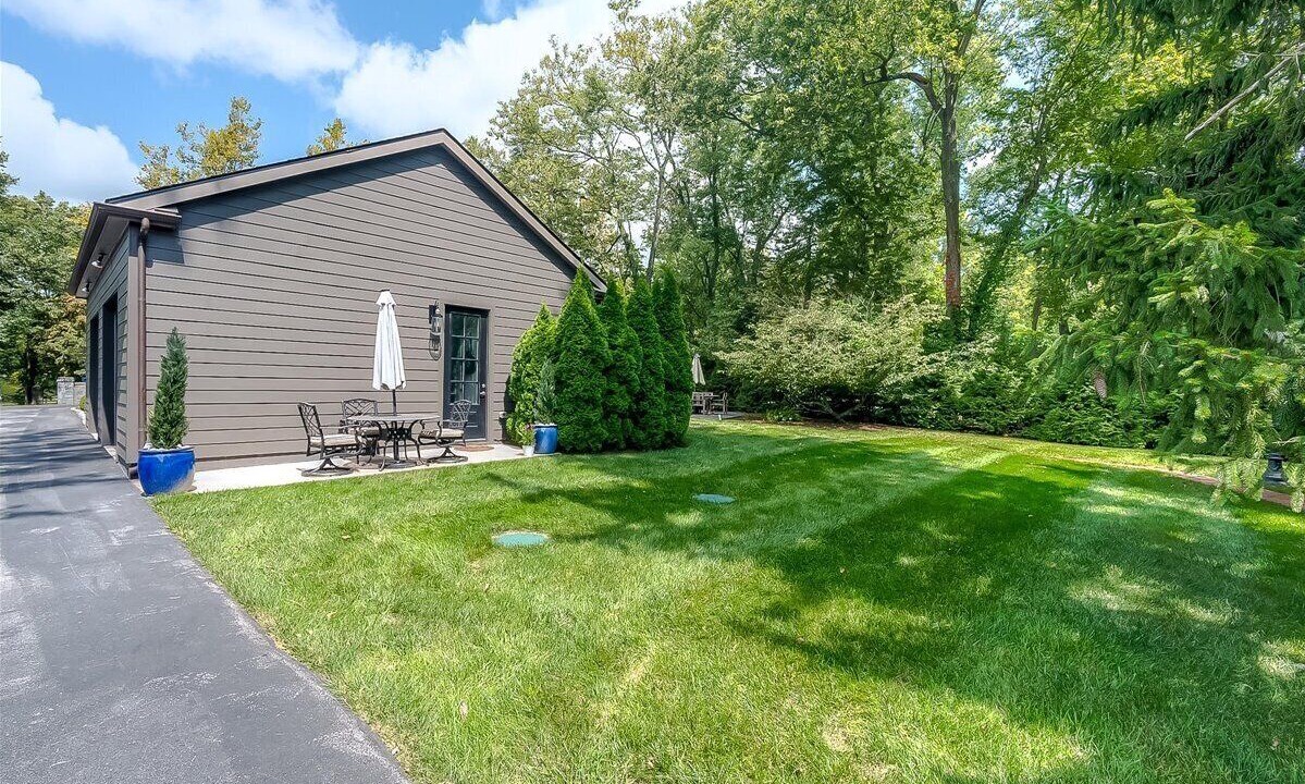 Photo of Outdoor in Lexington