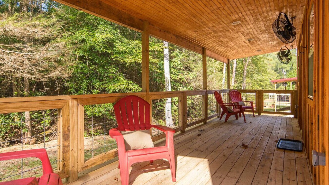 Photo of Patio Balcony in Rogers
