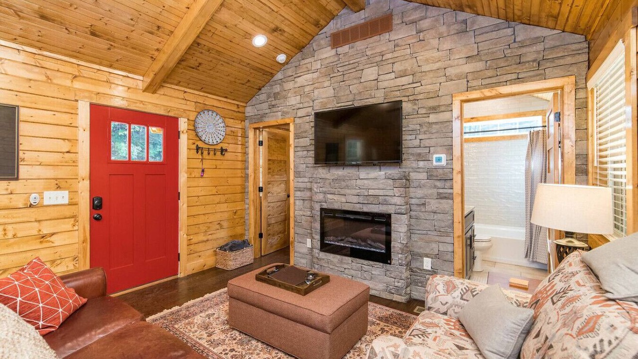 Photo of Livingroom in Rogers