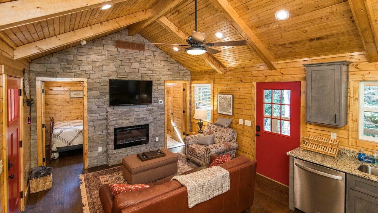 Photo of Bedroom in Rogers