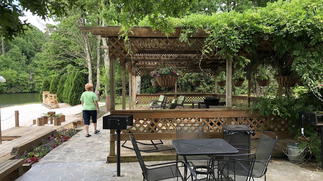 Photo of Outdoor in Newland