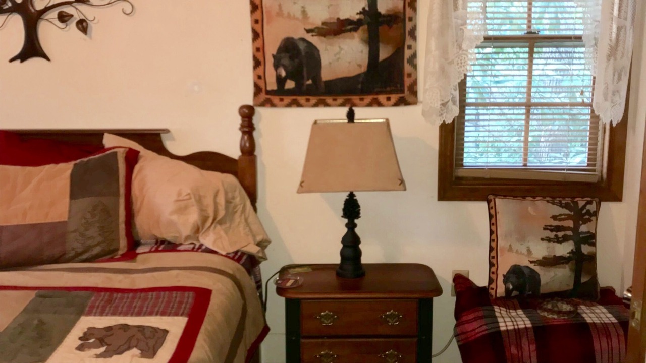 Photo of Bedroom in Newland